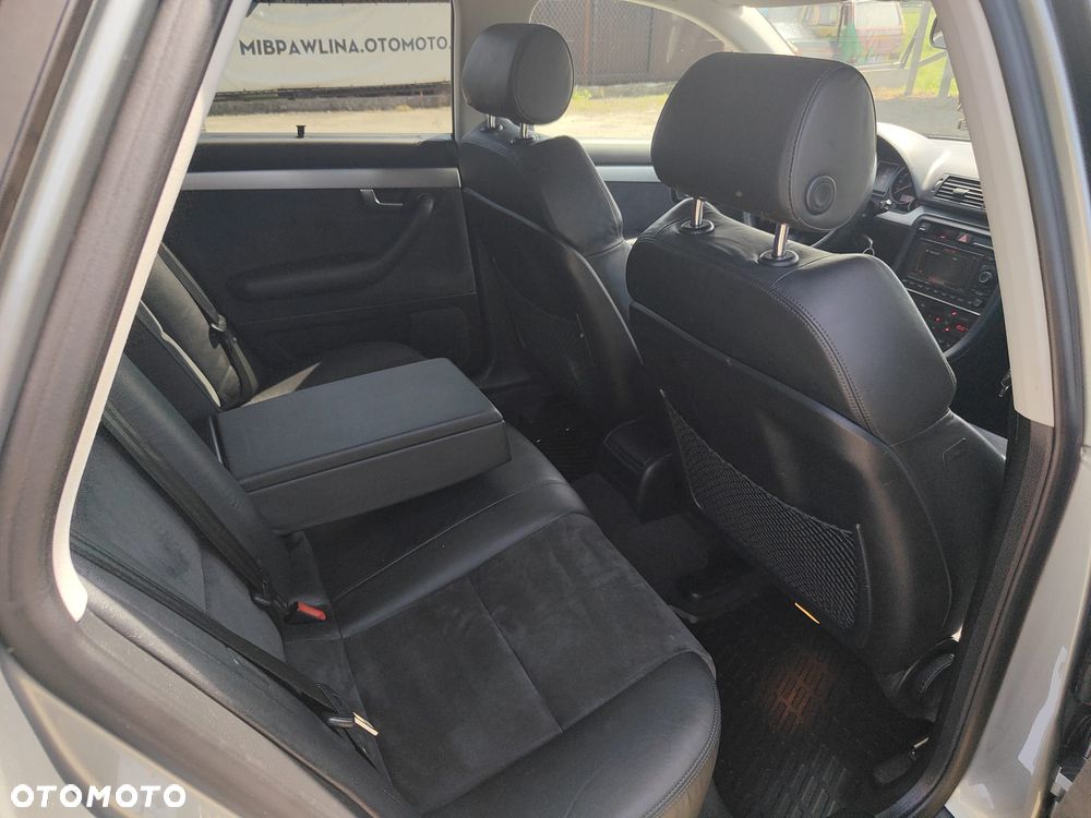 Audi A4 Avant 2.0 TDI - 16