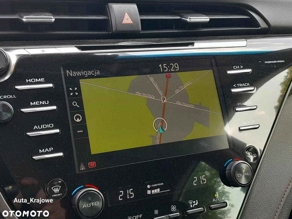 Toyota Camry 2.5 Hybrid Executive CVT - 13
