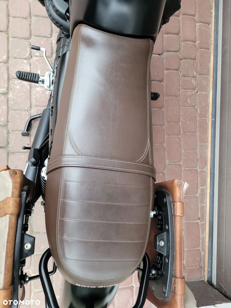 Moto Guzzi V7 - 22