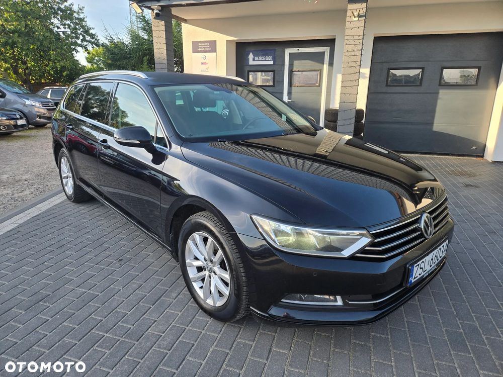 Volkswagen Passat 2.0 TDI SCR DSG Comfortline - 4