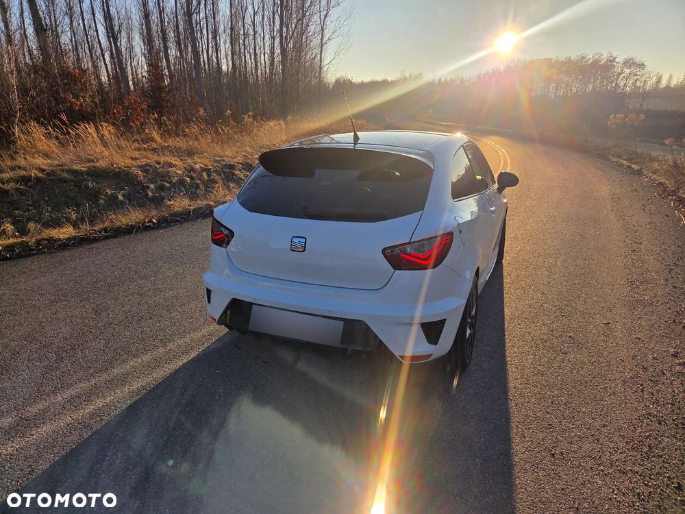 Seat Ibiza SC 1.4 TSI DSG FR - 10