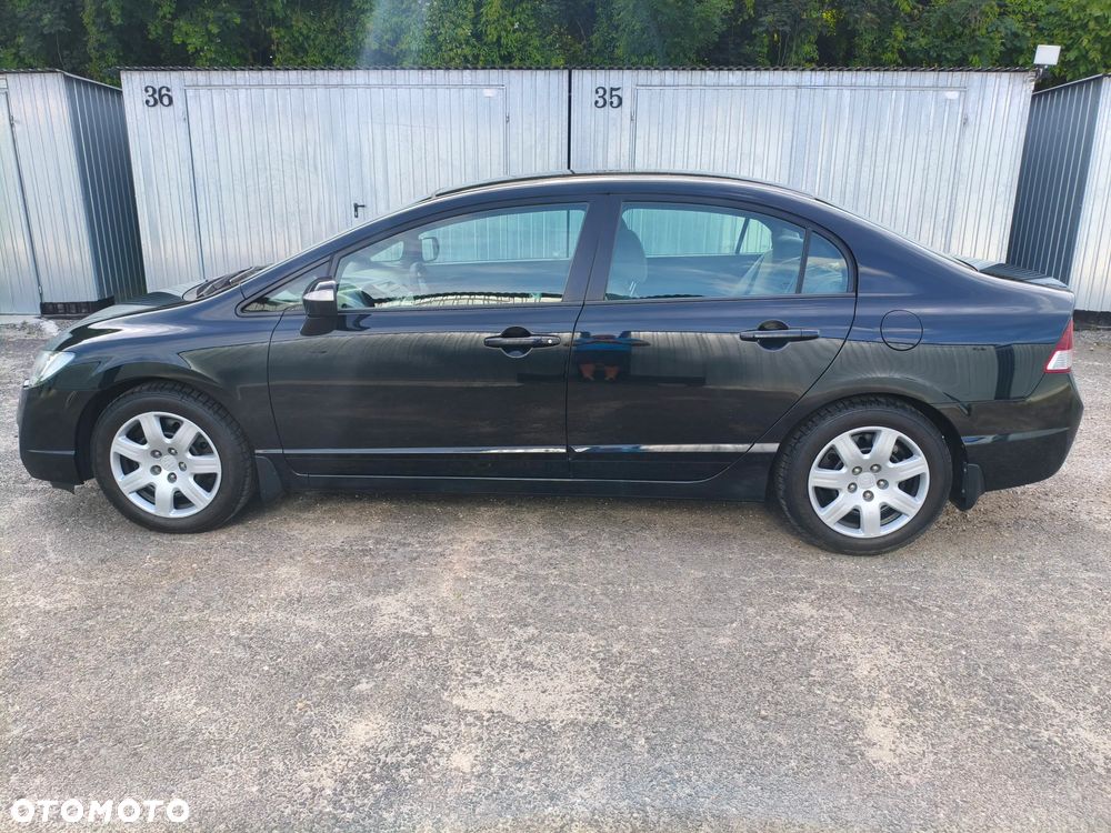 Honda Civic 1.8 Comfort - 12
