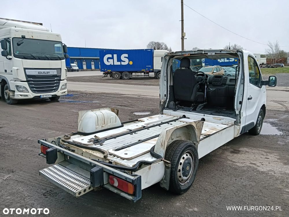 Renault TRAFIC L2H1 PLATFORMA DO ZABUDOWY NR 895 - 4