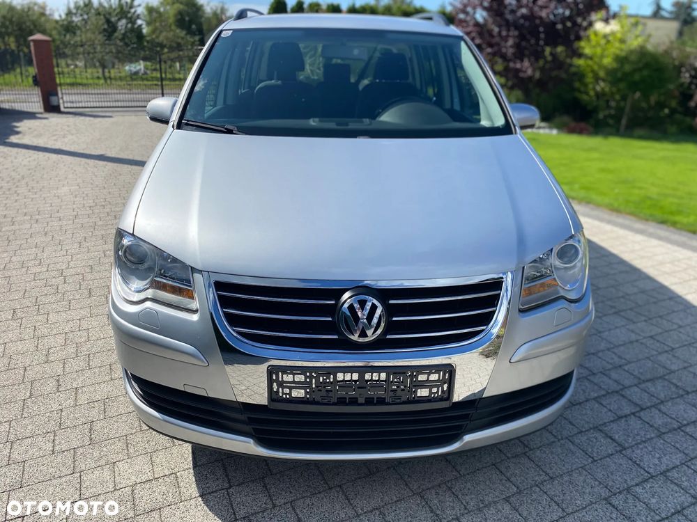 Volkswagen Touran 1.6 Trendline - 1