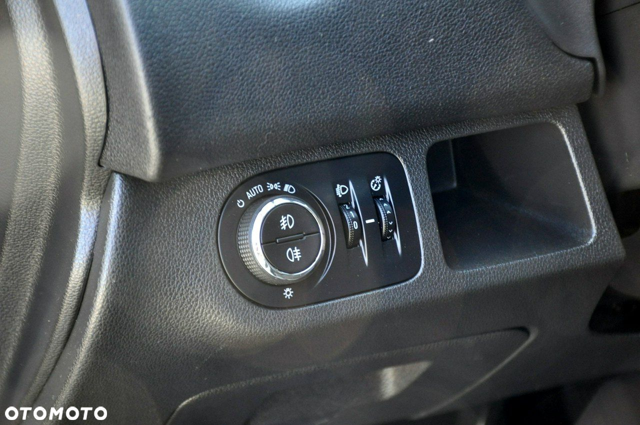 Opel Meriva - 35