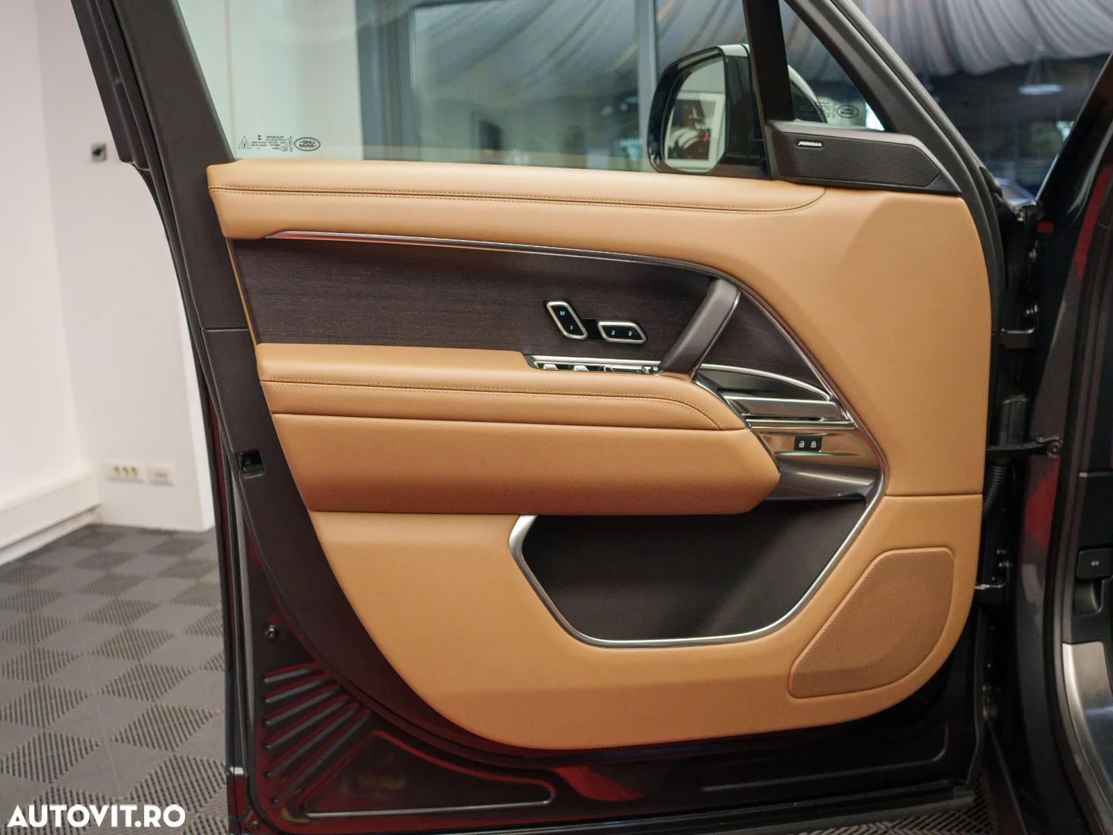 Land Rover Range Rover - 23