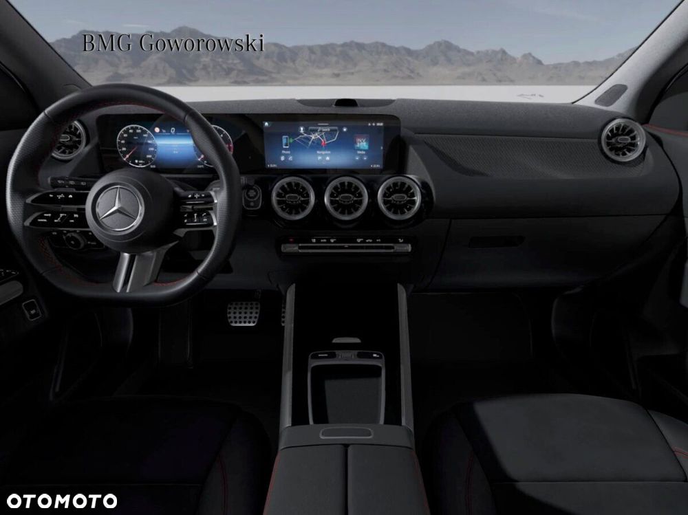 Mercedes-Benz GLA - 7