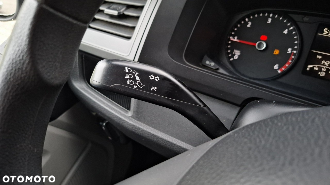 Volkswagen Transporter T6 TDI L1H2 - 16