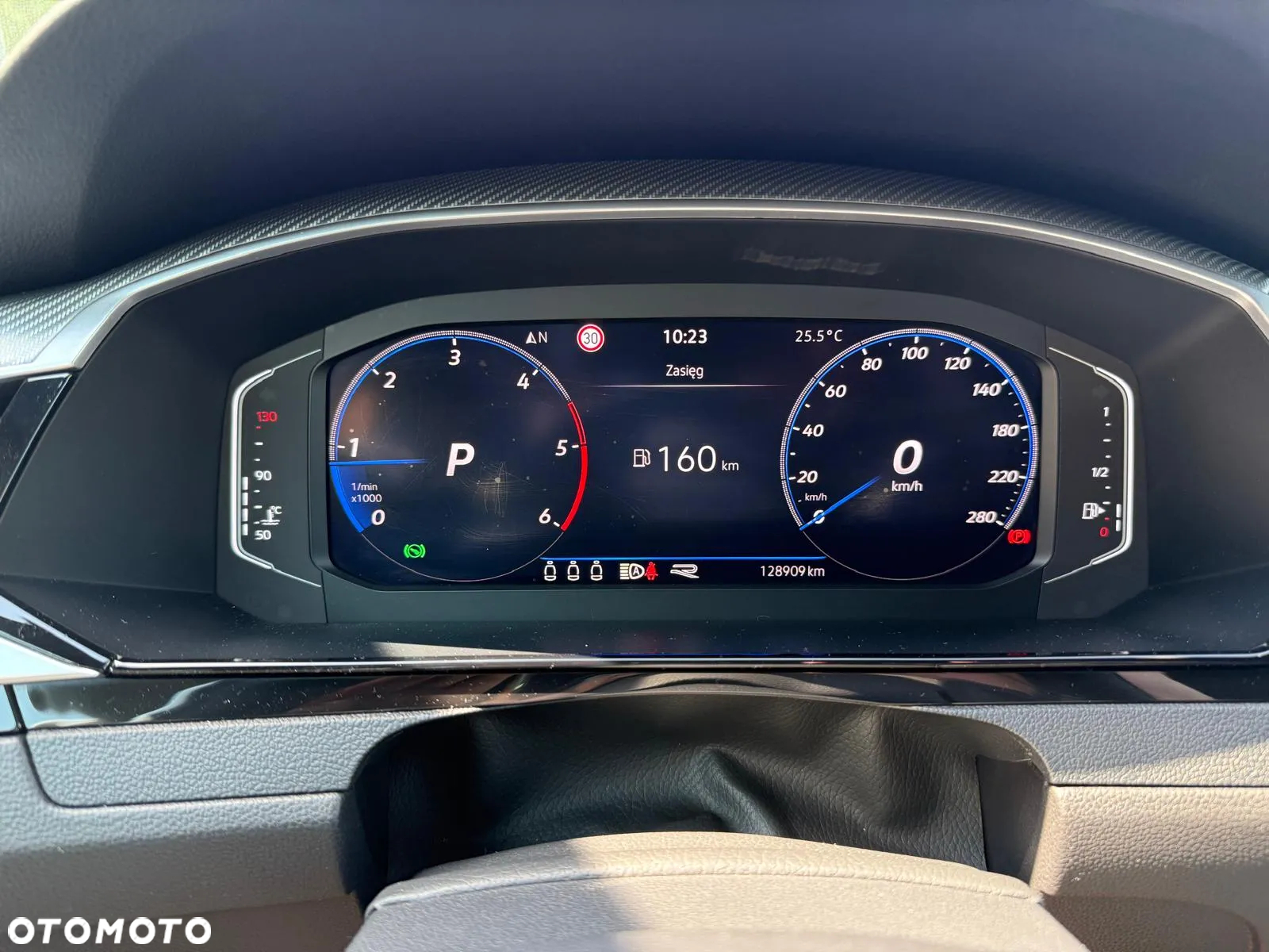 Volkswagen Arteon 2.0 TDI 4Motion R-Line DSG - 9
