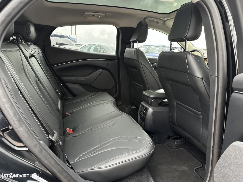 Ford Mustang Mach-E Standard - 44