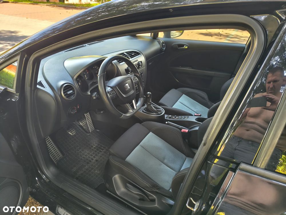 Seat Leon 2.0 TSI Cupra R - 23