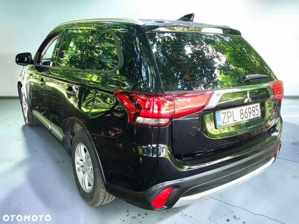 Mitsubishi Outlander 2.0 City Style 2WD - 3