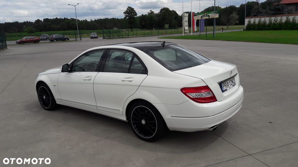 Mercedes-Benz Klasa C 220 CDI Avantgarde - 12