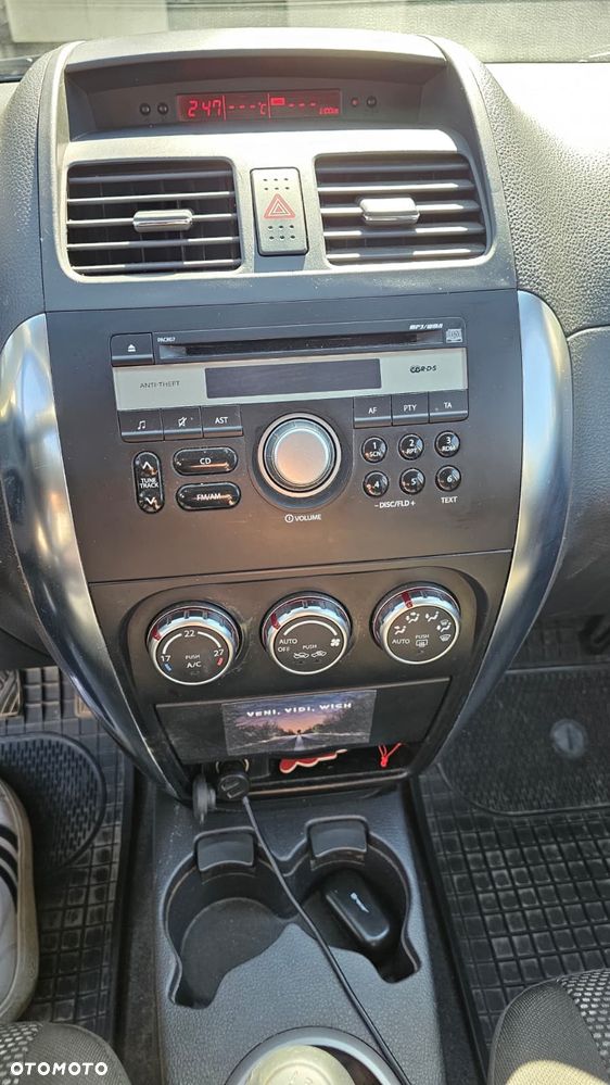 Suzuki SX4 1.6 VVT 4x2 Comfort - 16