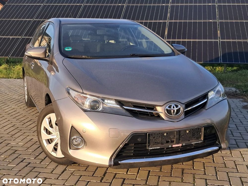 Toyota Auris 1.6 Valvematic START Edition - 2