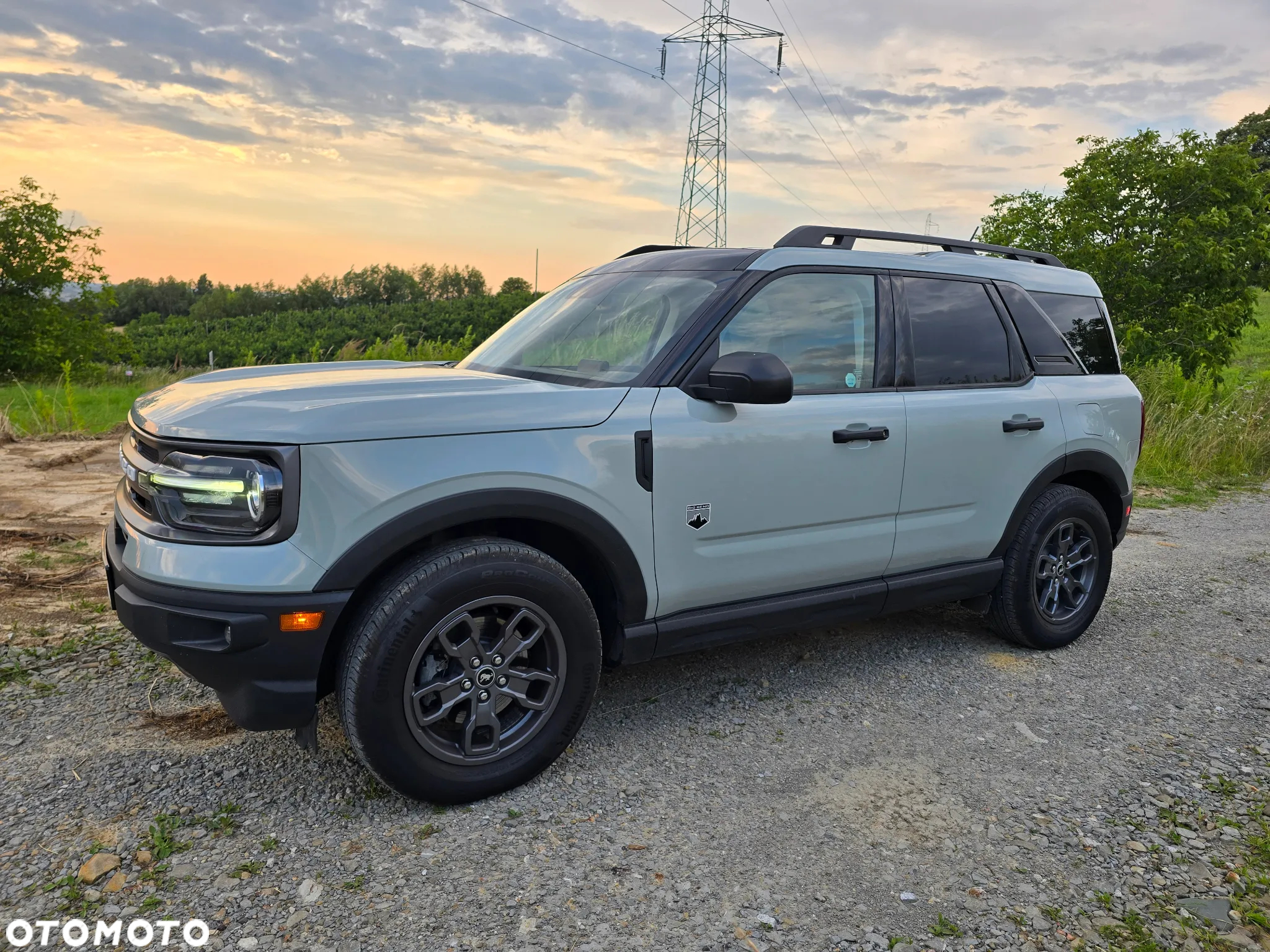 Ford Bronco - 4