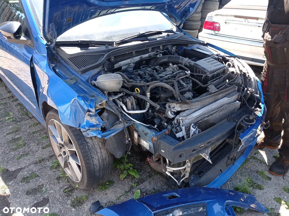 Skoda Octavia 2.0 TSI RS - 7
