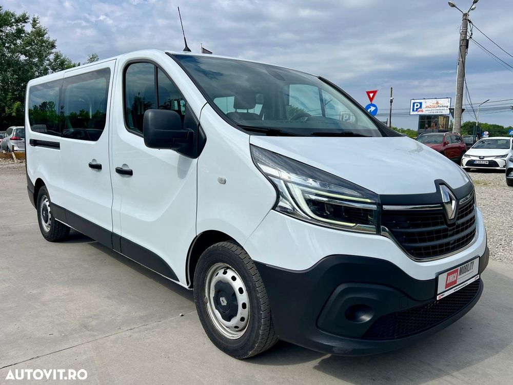 Renault Trafic - 2