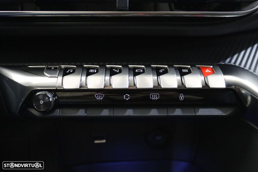 Peugeot 3008 1.6 Hybrid Allure Pack e-EAT8 - 26