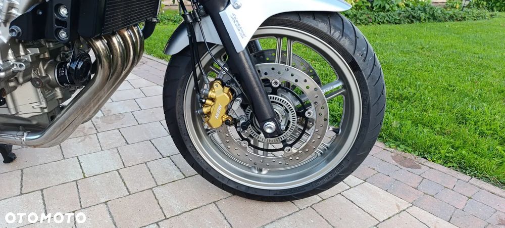 Honda CBF - 28