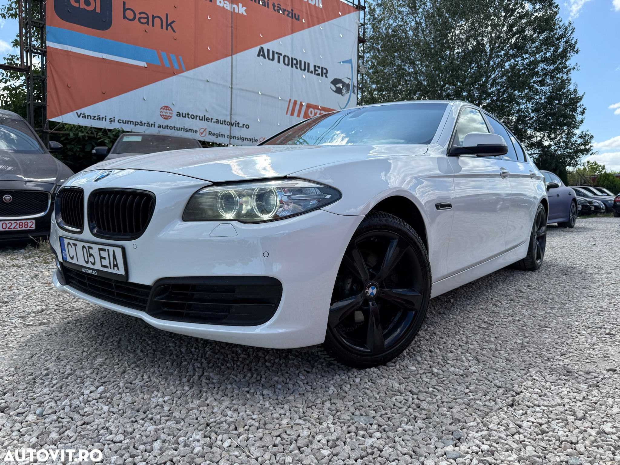 BMW Seria 5 520d xDrive Aut. Luxury Line - 29