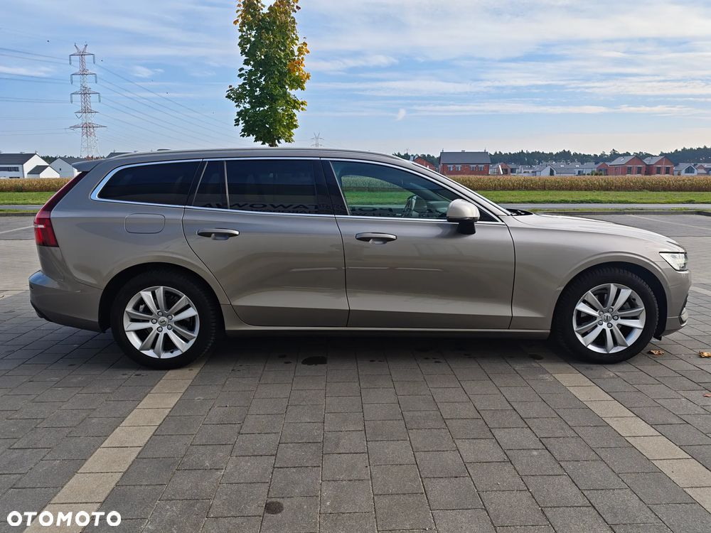 Volvo V60 D3 Drive-E Momentum - 11
