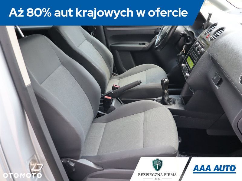 Volkswagen Caddy - 10