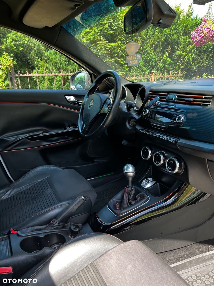 Alfa Romeo Giulietta 1.4 TB 16V - 10
