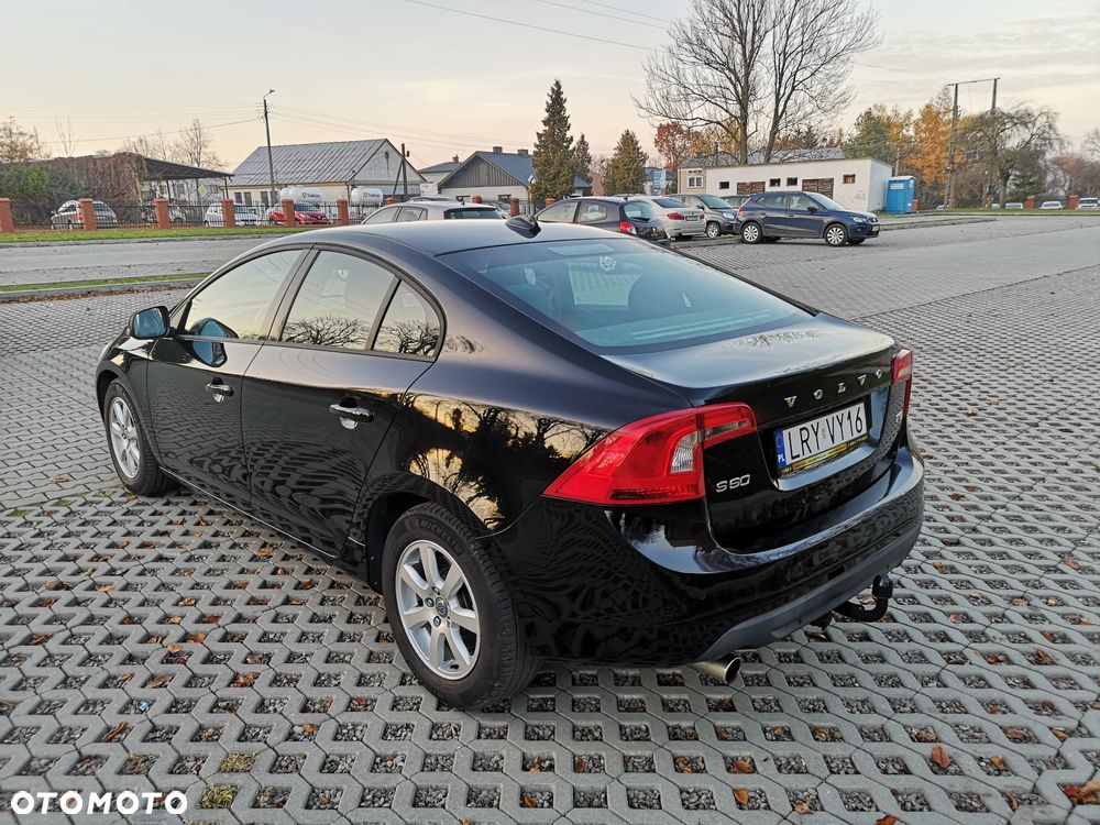 Volvo S60 T3 Edition - 26