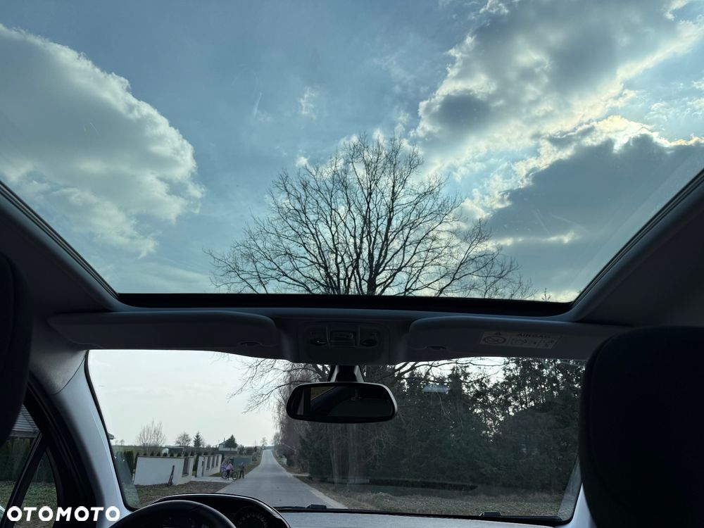 Peugeot 208 1.2 PureTech Style - 16