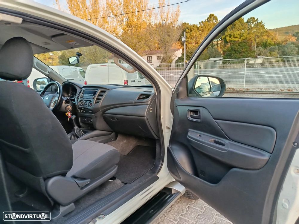 Mitsubishi L200 CLUB 2.3 DI-D 140CV - 4X4 - 10