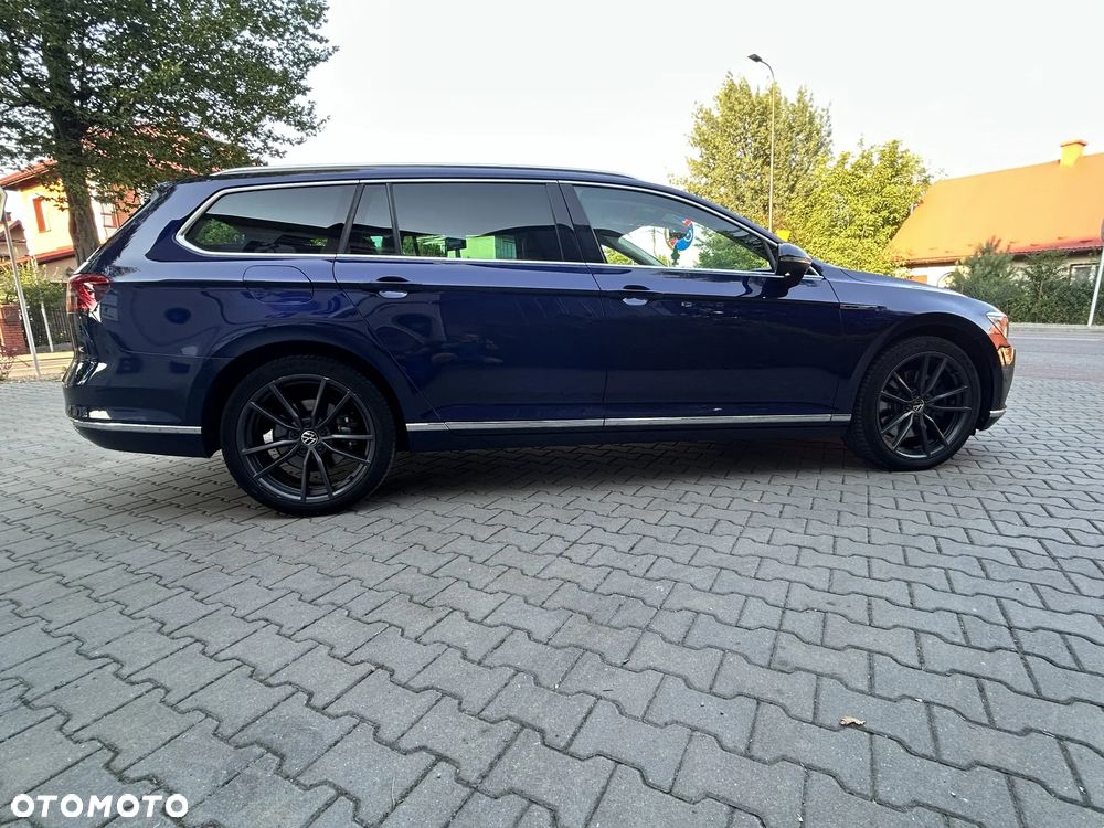 Volkswagen Passat Variant 2.0 TDI SCR 4Motion DSG (BMT) Highline - 9