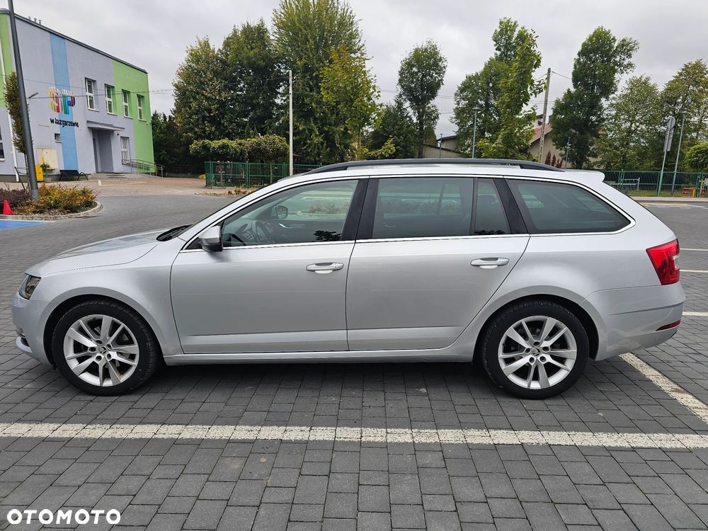 Skoda Octavia 1.5 TSI ACT Style - 10