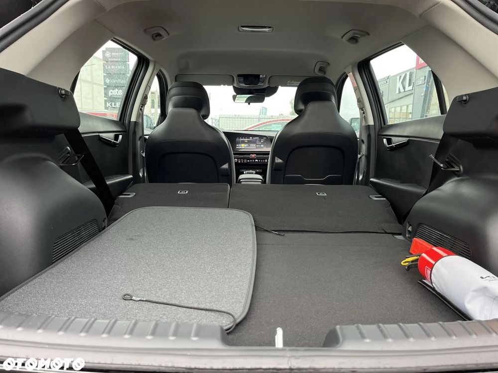 Kia Niro 1.6 GDI Hybrid M - 10