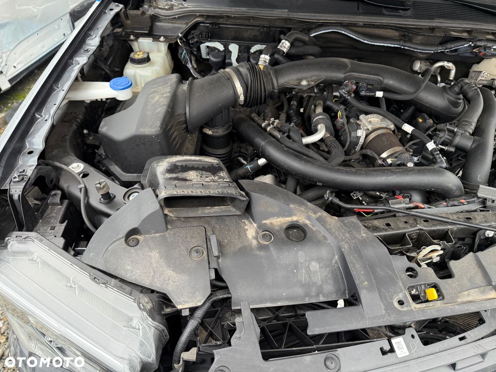 Ford Ranger Raptor - 25