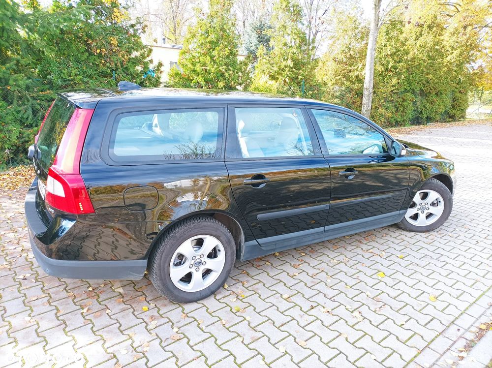 Volvo V70 2.0D Summum - 9