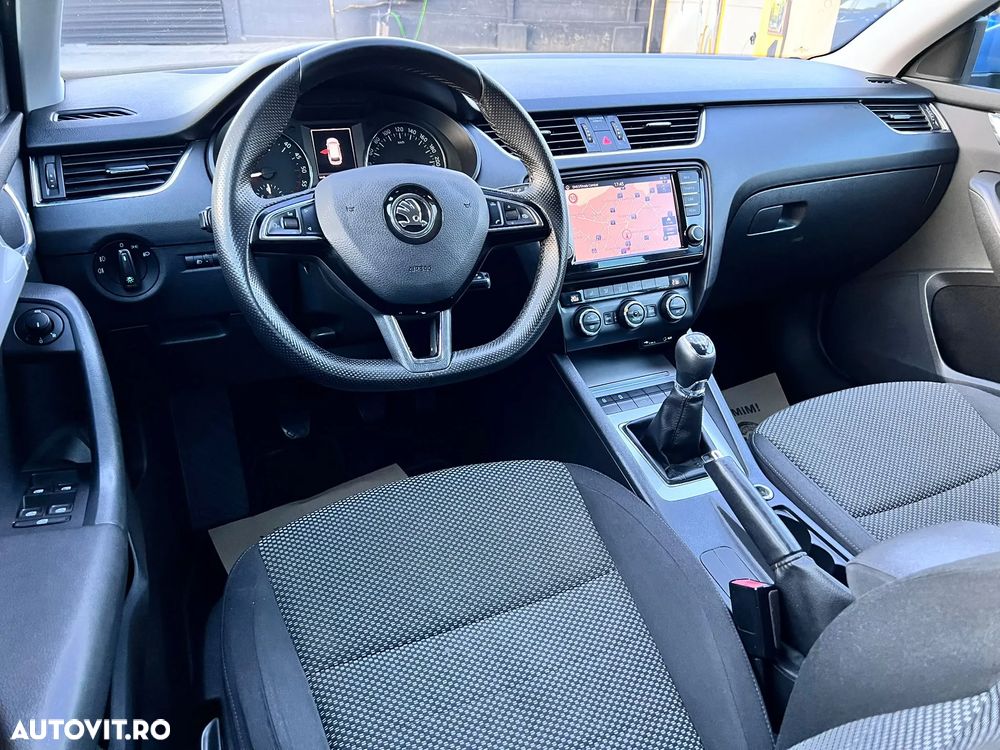 SKODA Octavia 2016 — imagine 16