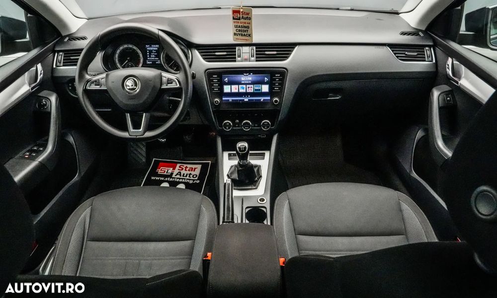 Skoda Octavia 1.6 TDI Premium Edition - 8