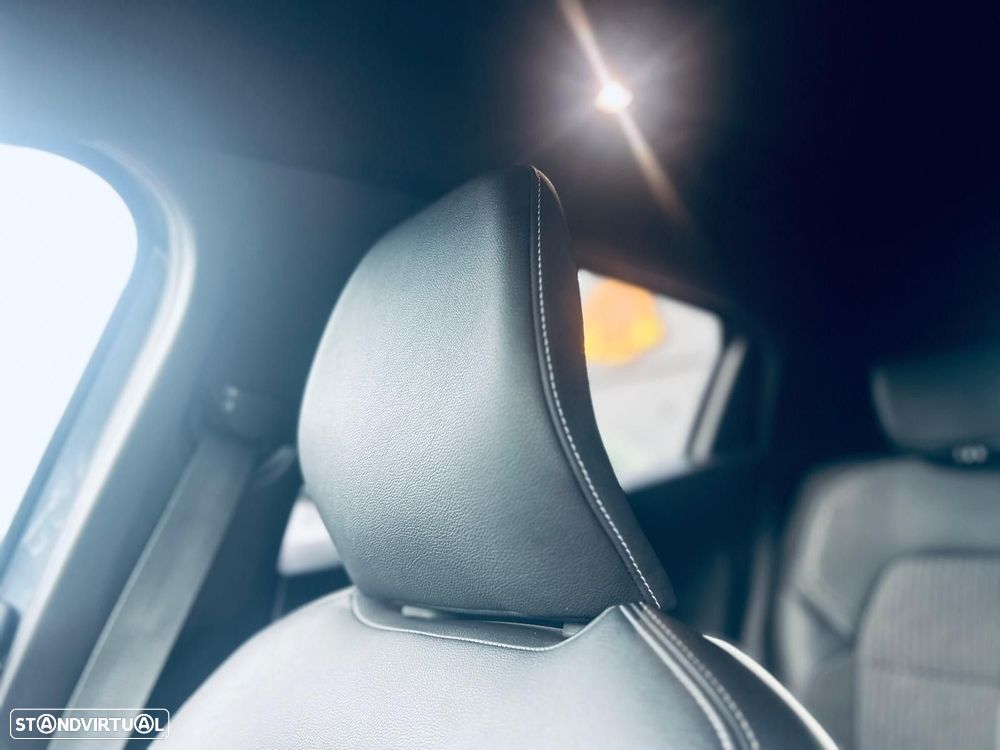 Renault Clio 1.0 TCe Intens - 33