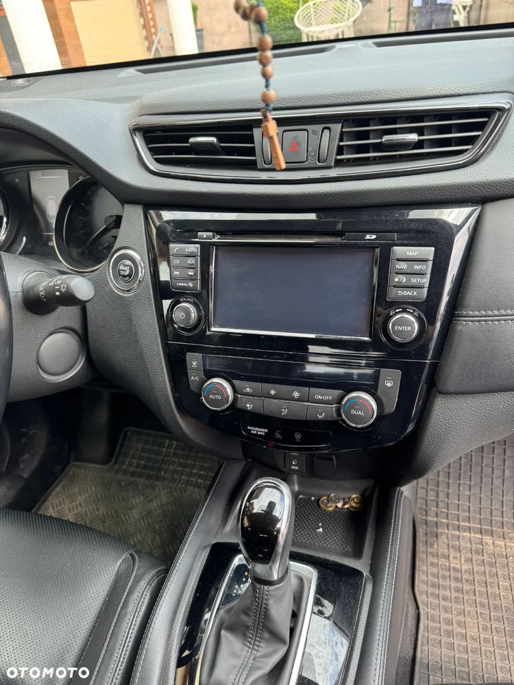Nissan X-Trail 2.0 dCi Tekna 4WD Xtronic - 20