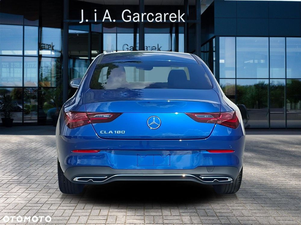 Mercedes-Benz CLA - 5
