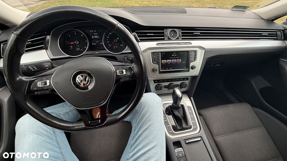 Volkswagen Passat 2.0 TDI BMT Comfortline DSG - 12