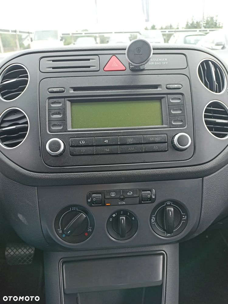 Volkswagen Golf Plus - 11