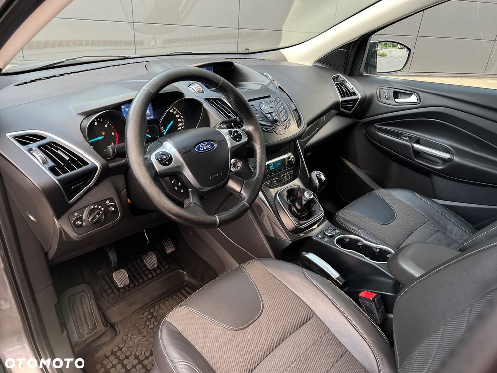 Ford Kuga 2.0 TDCi Titanium - 20