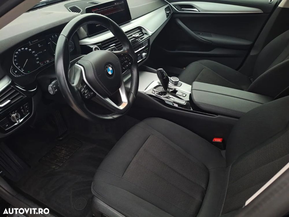 BMW Seria 5 530e AT PHEV - 13