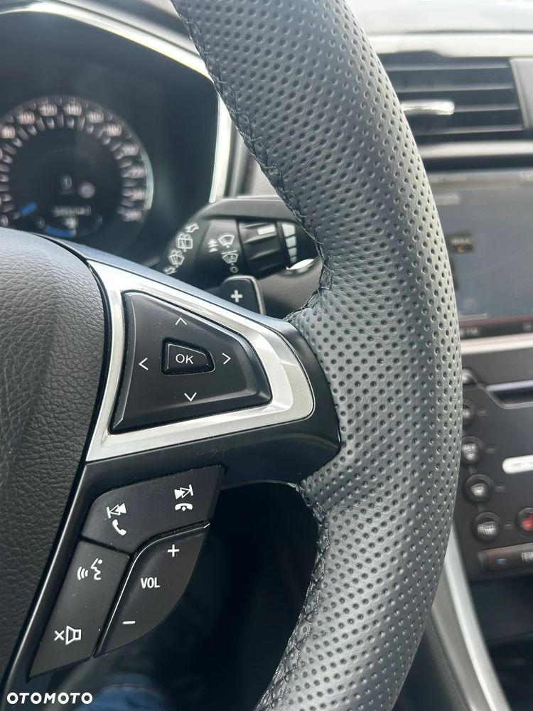 Ford Mondeo 2.0 TDCi Titanium PowerShift - 21