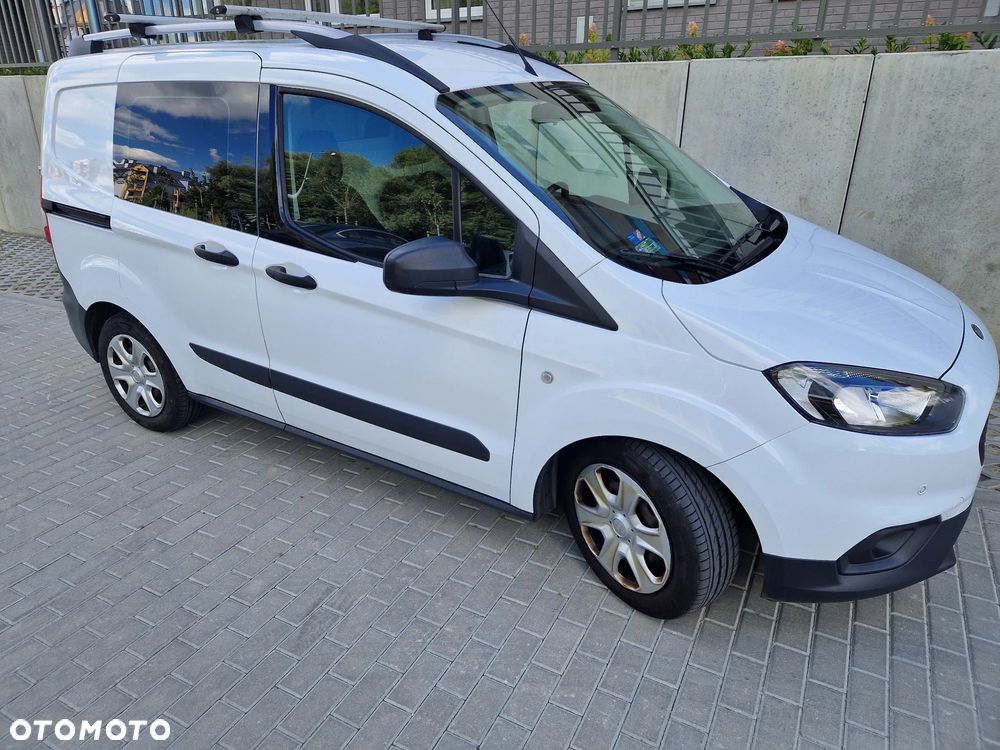 Ford Transit Courier Trend - 15