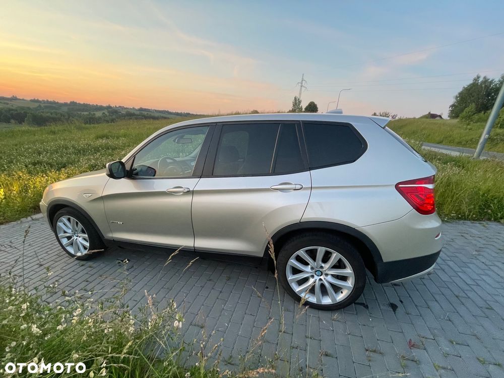 BMW X3 28i xDrive - 6