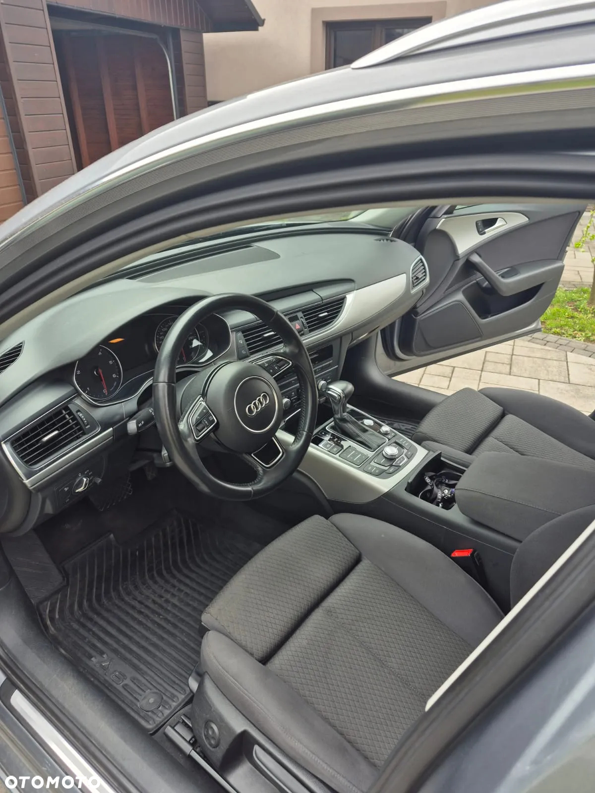 Audi A6 Avant 2.0 TDI Ultra S tronic - 14