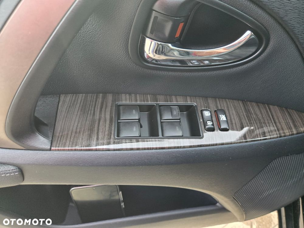 Toyota Avensis 2.0 Prestige MS - 16